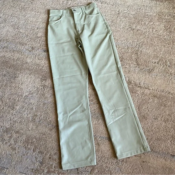 Abercrombie & Fitch 90’s Straight Ultra High Rise Vegan Leather Sage Green Pants - Picture 2 of 10